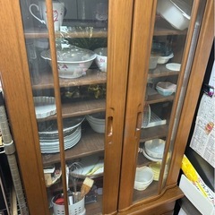 食器棚