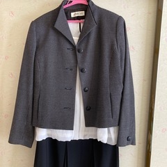 レディース3点スーツ
