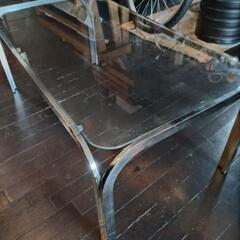 【予定者内定】ガラステーブルの画像