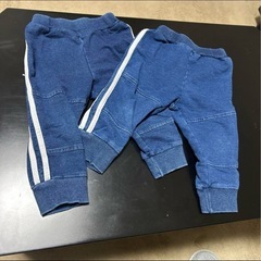 80サイズ　双子　ジーパン