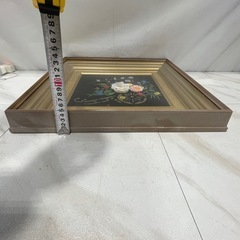[ハ3661] 〈美品〉額縁　絵画　　壁掛け　宝石画　　花　　サイズ（縦40.5×42×5）の画像