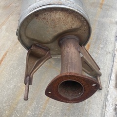 ハイエースマフラー
の画像