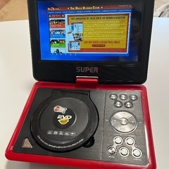 ポータブルDVDプレーヤー