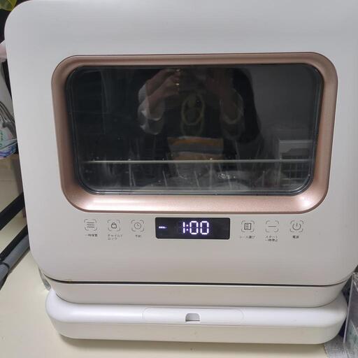 【決まりました】【中古】食器洗い乾燥機　洗剤つけます