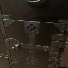 アンティーク　箪笥の画像