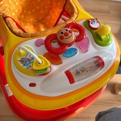 アンパンマン 歩行器  おしゃべりウォーカー の画像