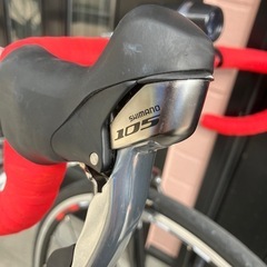 ロードバイク　105コンポ　美品の画像