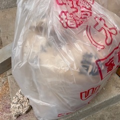 お打合せ中 無料　セメント使いかけ　DIYの画像