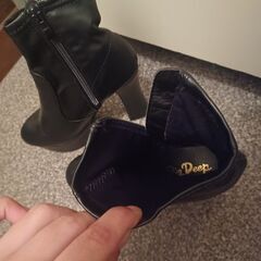 厚い底ブーツの画像