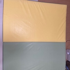 IKEA　折りたたみ式ジムマットの画像
