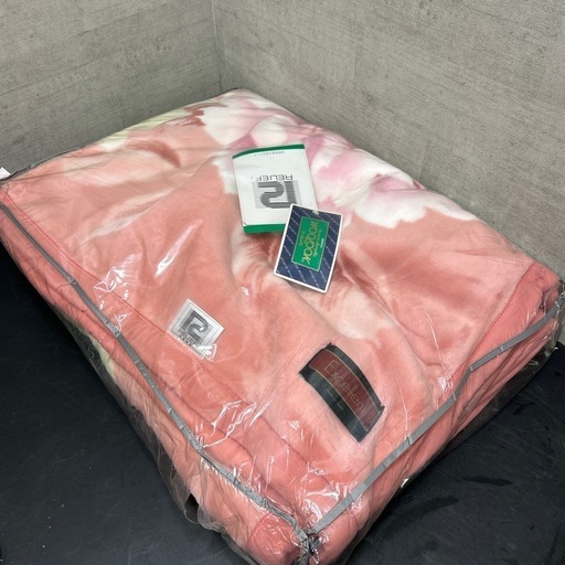 カネボウ 毛布　新品　RELIEF ウールック 長期保管品