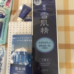 お取引中。未開封❗️雪肌精の化粧水、美白乳液などの画像