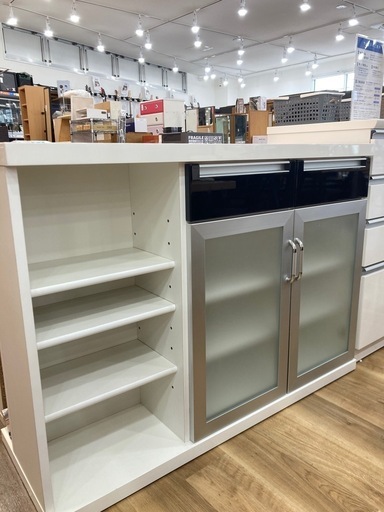 【トレファク高槻店】取りに来られる方限定！ニトリのバーカウンターテーブルのご紹介です！