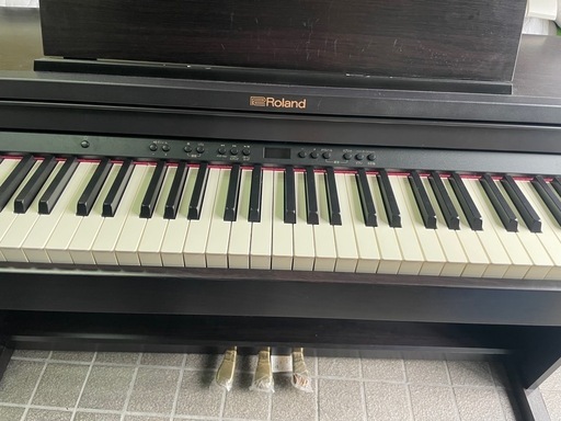 ローランド RP501R 2018年製　電子ピアノ　Roland Bluetooth機能でピアノ