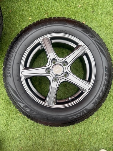 スタッドレスタイヤホイール