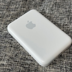 Apple A2384 MagSafeバッテリーパック