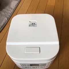 炊飯器の画像