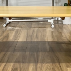 折りたたみテーブル　ナチュラル　入荷致しました！の画像