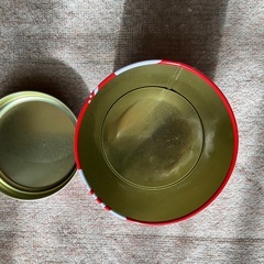 THE COOKIE CORNER の空き缶の画像