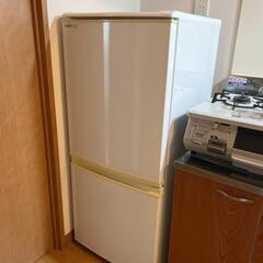 【29日処分】冷蔵庫　SHARP  SJ-S14S-W 2010年製　137L 単身用の画像