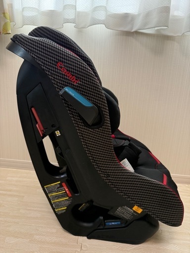 【値下げ!!】combiチャイルドシート マルゴットEG