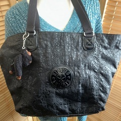 トートバッグKIPLING