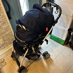 ベビーカー
の画像