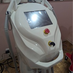 業務用脱毛機　バイマッハ メーカー：レナード 型番：LBM-001