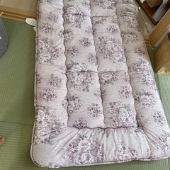 ピンク
敷布団