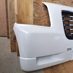 バモスホビオ フロントバンパーの画像