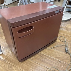 おしぼりを温めるやつ