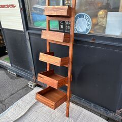 雰囲気◯ 5段ラダーシェルフ 木製 収納棚 ブックシェルフ  シ...