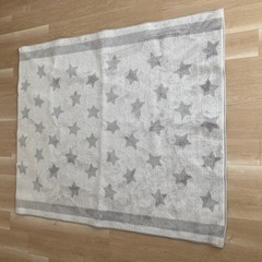 IKEA イケア　カーペット　ラグ　子供部屋　星　スター　グレーの画像