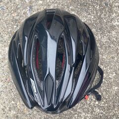 E-381 自転車用ヘルメット 大人と子供のセットですの画像