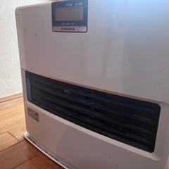 ファンヒーター　コロナ　木造19畳　少し臭い