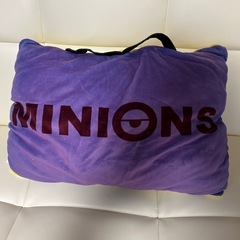 【中古】ミニオン枕の画像
