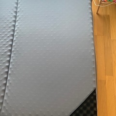 セミダブルベッド　マットレス2枚付の画像