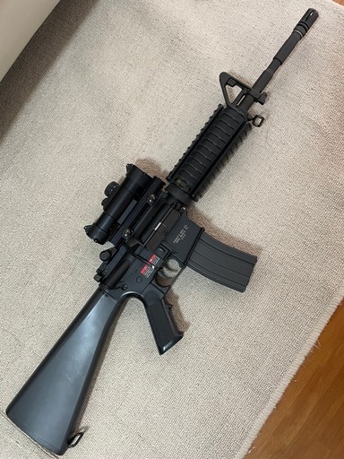 ナイツ・アーマメント　ストーナーライフルSR-16 M4カービンタイプ
