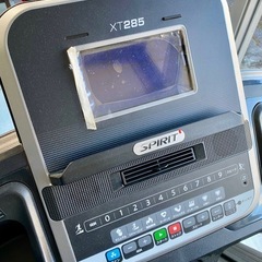 【店頭引き取り限定】トレッドミル　ランニングマシーン　家庭用　スピリットフィットネスの画像