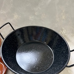 バルセロナ蚤の市で購入！ホーロー鍋