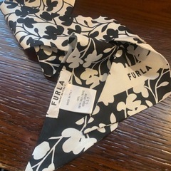 FURLA スカーフ　ネクタイ　シルク100%の画像