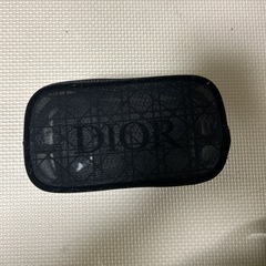 DIORのコスメポーチの画像