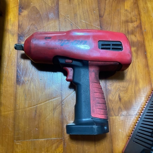 スナップオンインパクト１８Ｖジャンク