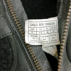 0127-177 UGG ブーツの画像
