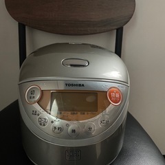 炊飯器　東芝
