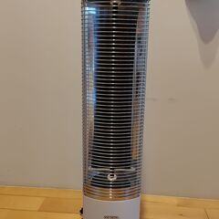 タワー型電気ストーブ