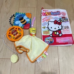 アンパンマン　プーさん　キティー　おもちゃ　4セット