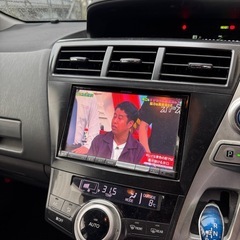 プリウスαの画像