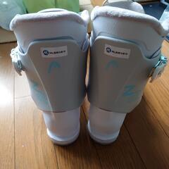 ③ジュニアスキーブーツ　20センチ〜20.5センチの画像