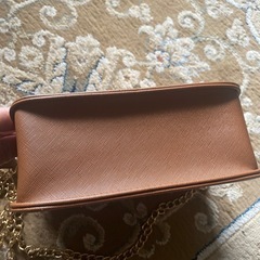 新品近いミニショルダーバッグの画像